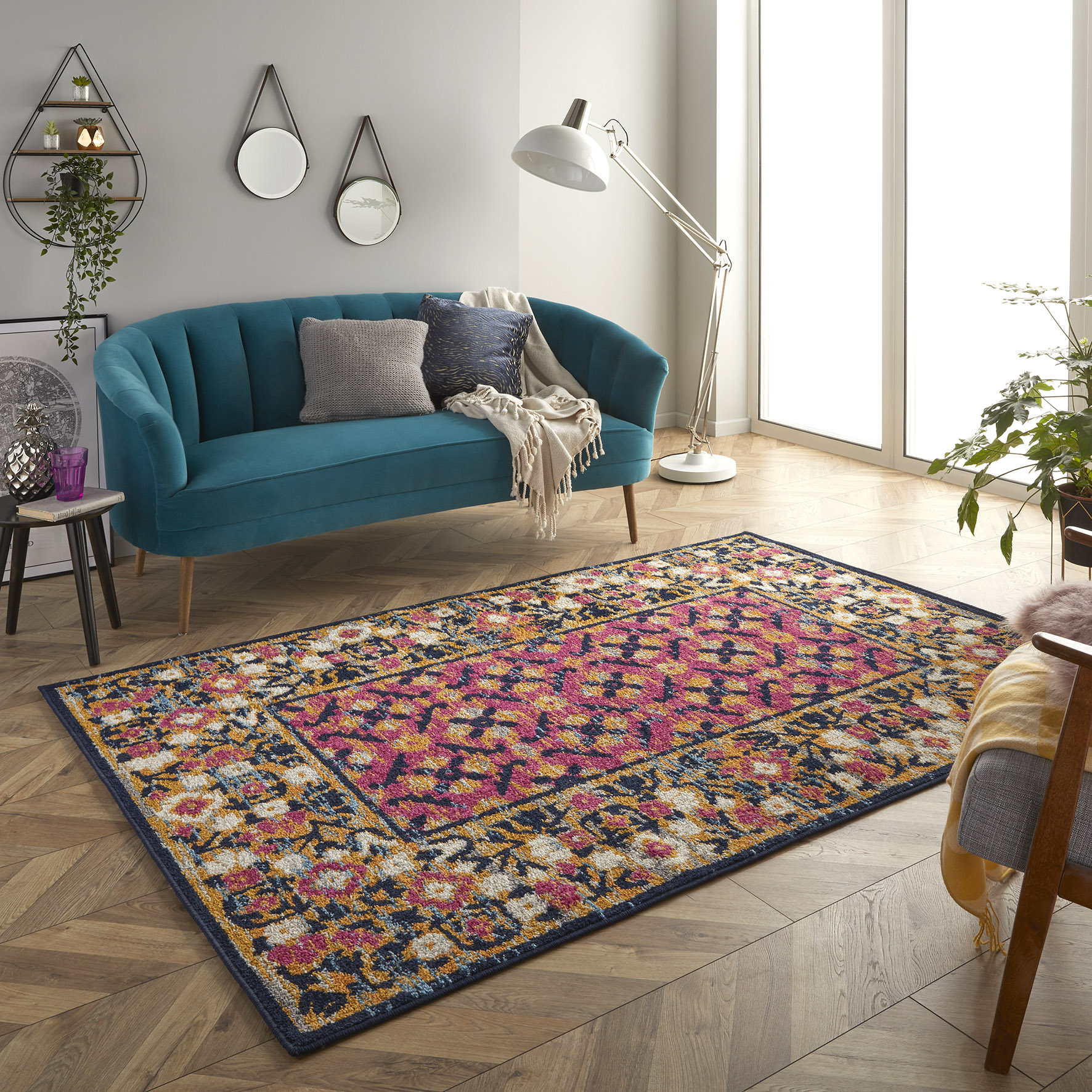 Gilbert 30 K Traditional Floral Border Rugs In Multi